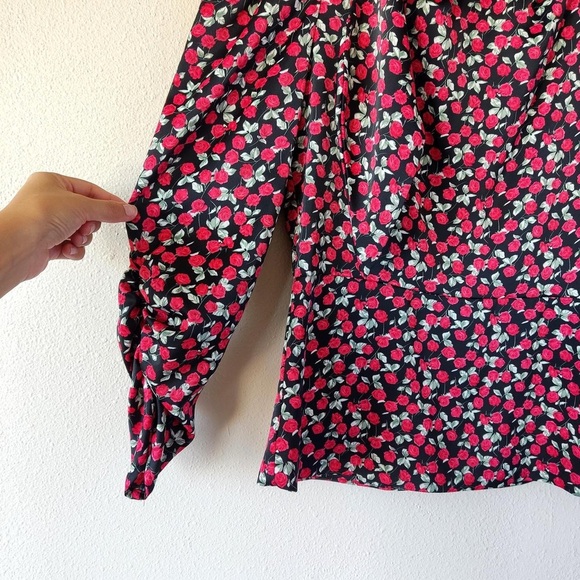 Zara Black and Red Roses Floral Print Long Sleeve Blouse Size XS - never worn - Picture 3 of 4